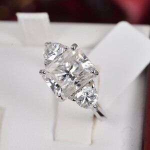 Moissanite 5.0 ct Radiant Cut Engagement Ring 925 Sterling